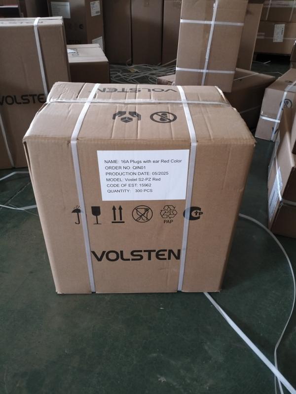 Вилка Volsten S2-PZ Red угловая с кольцом каучук. красн. с/з 16A IP44 