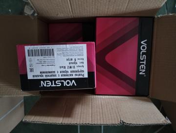 Колодка Volsten S1-M1Z Black штепс. с защит. крышкой каучук. 1 местн. чёрн. с/з IP44  