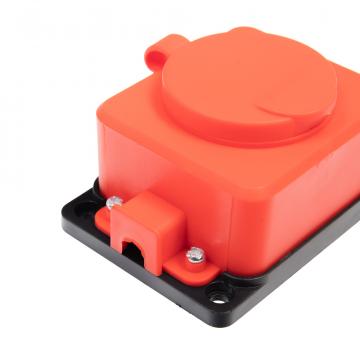 Колодка Volsten S1-M1Z Red штепс. с защит. крышкой каучук. 1 местн. красн. с/з IP44