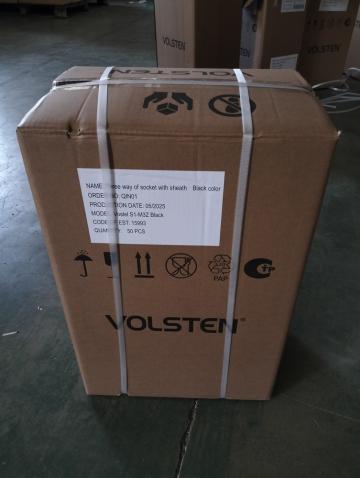 Колодка Volsten S1-M3Z Black штепс. с защит. крышкой каучук. 3-х мест. чёрн. с/з IP44